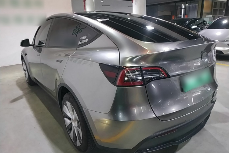 Tesla Model Y 2021 #5 Tesla Model Y 2021 car image #5