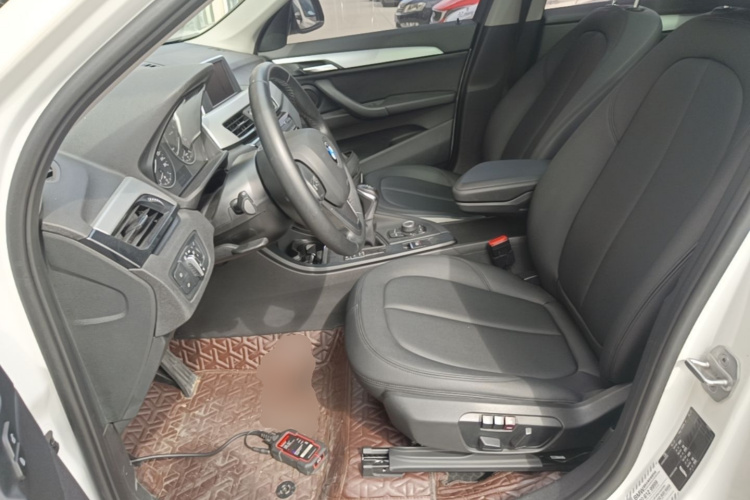 BMW X1 2018 #15 BMW X1 2018 car image #15