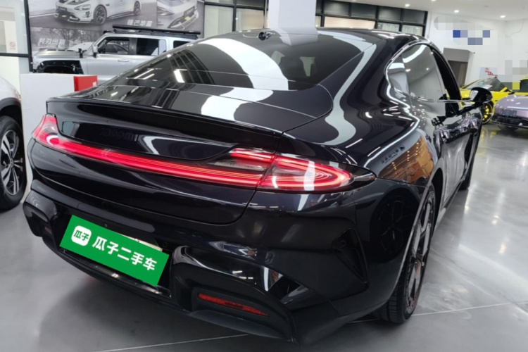 MI SU7 2025 car image #7
