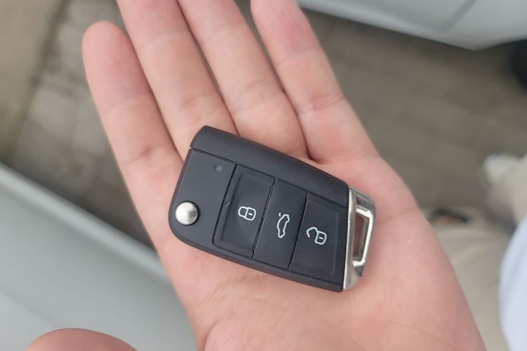 Volkswagen Lavida 2020 car image #9