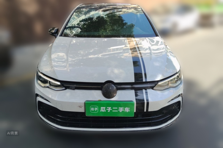 Volkswagen Golf 2021 car image #3