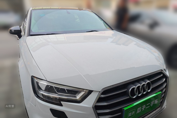 Audi A3 2018 car image #3