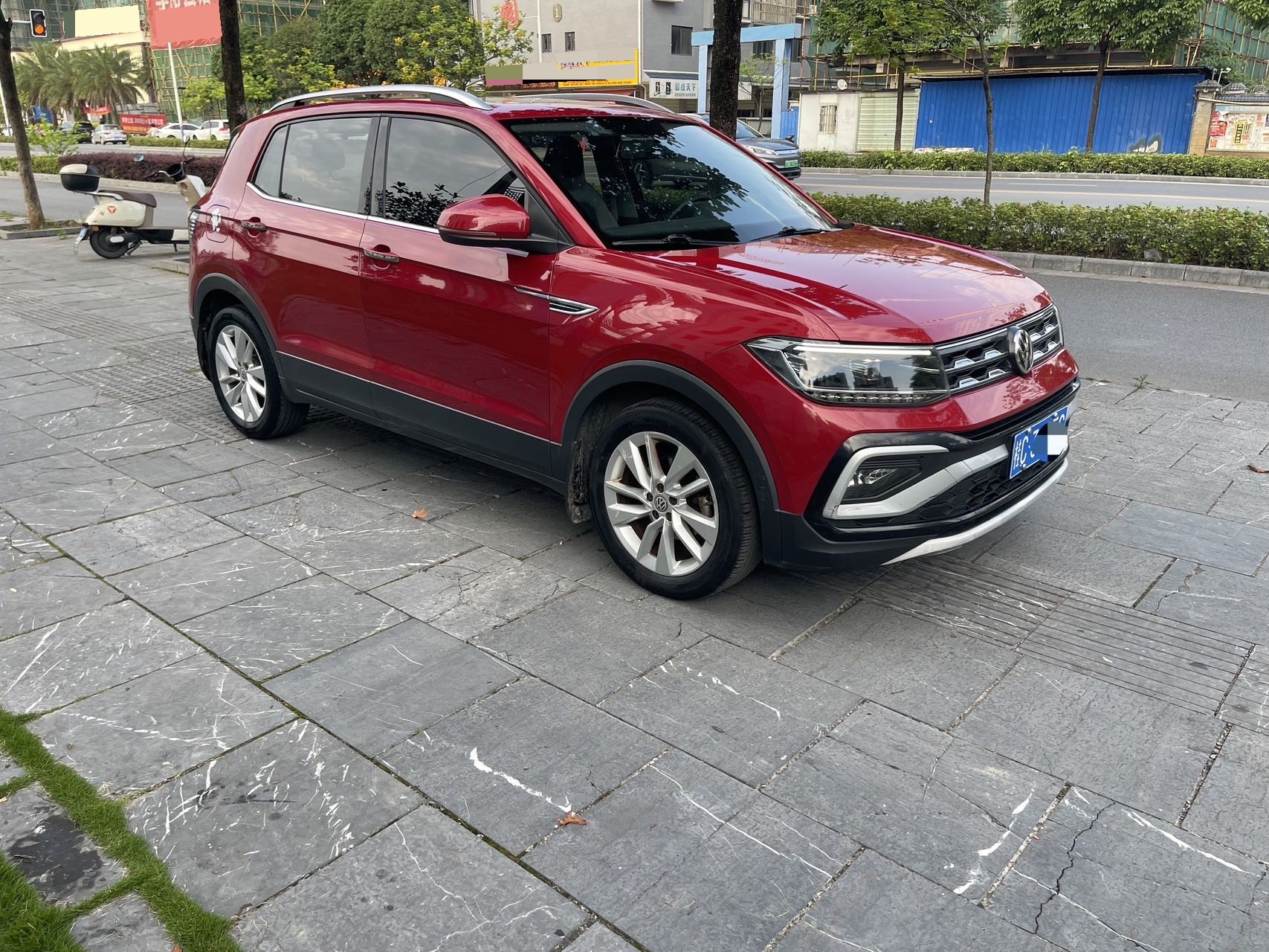 Volkswagen T-Cross 2019 #3 Volkswagen T-Cross 2019 car image #3