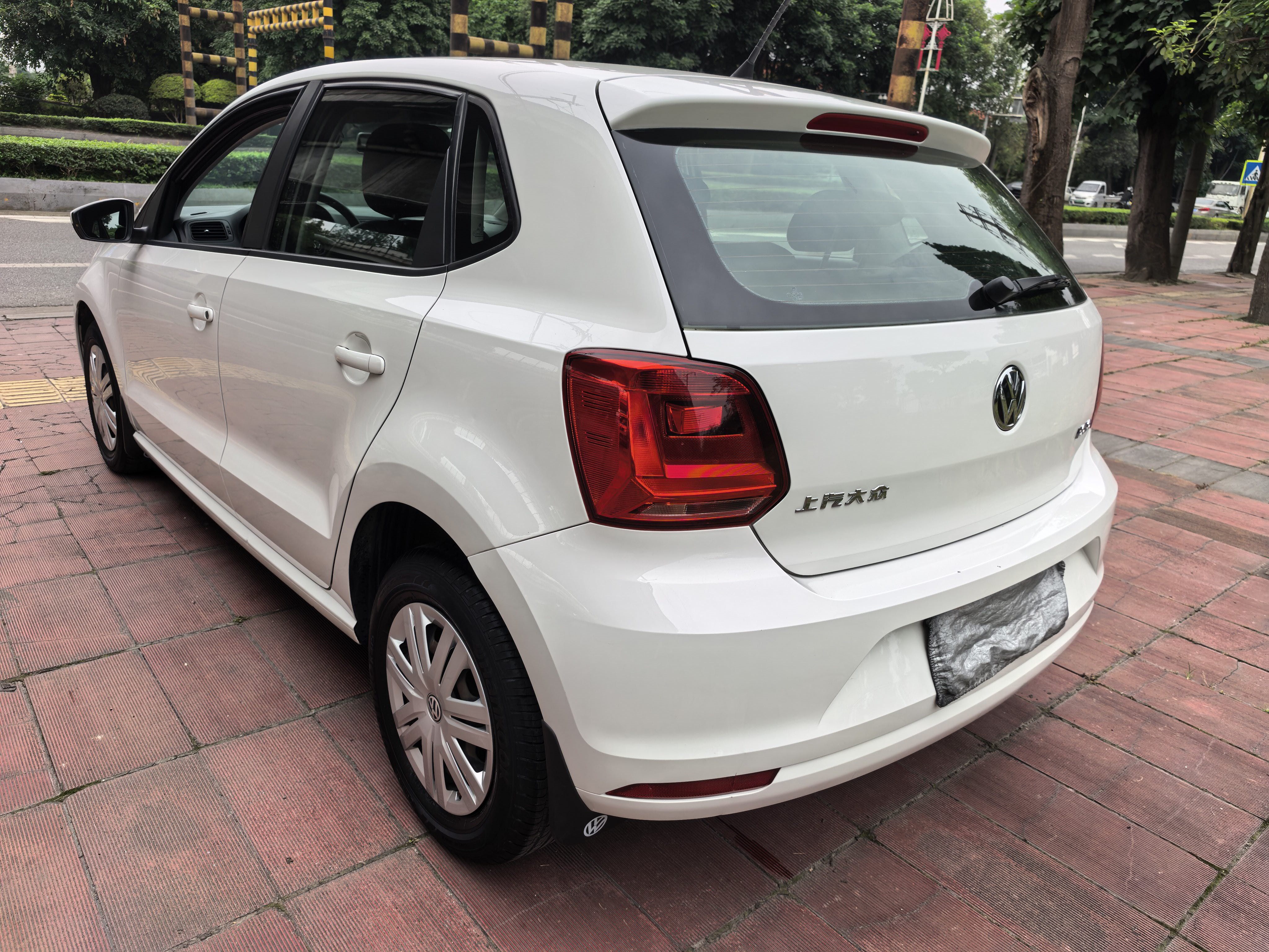 Volkswagen Polo 2017 #8 Volkswagen Polo 2017 car image #8