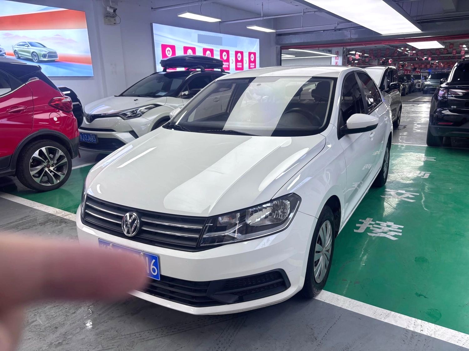 Volkswagen Santana 2021 car image 
