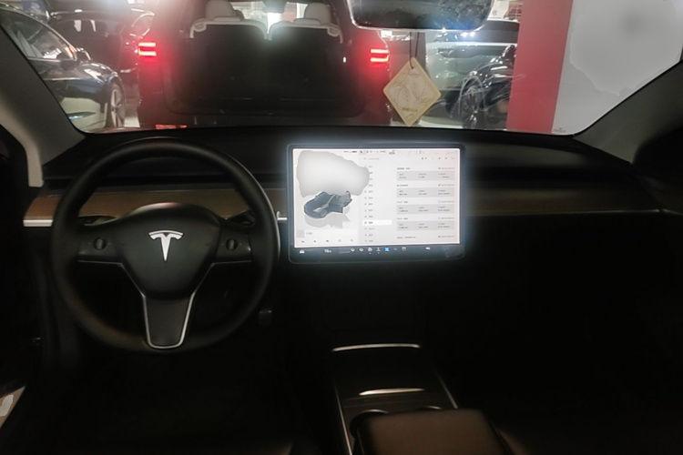 Tesla Model 3 2023 car image #11