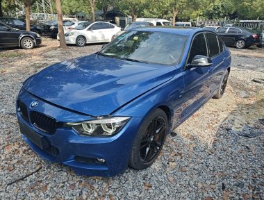 BMW 3 Series 2019 صورة سيارة 