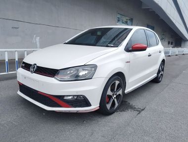 Volkswagen Polo 2017 car image 
