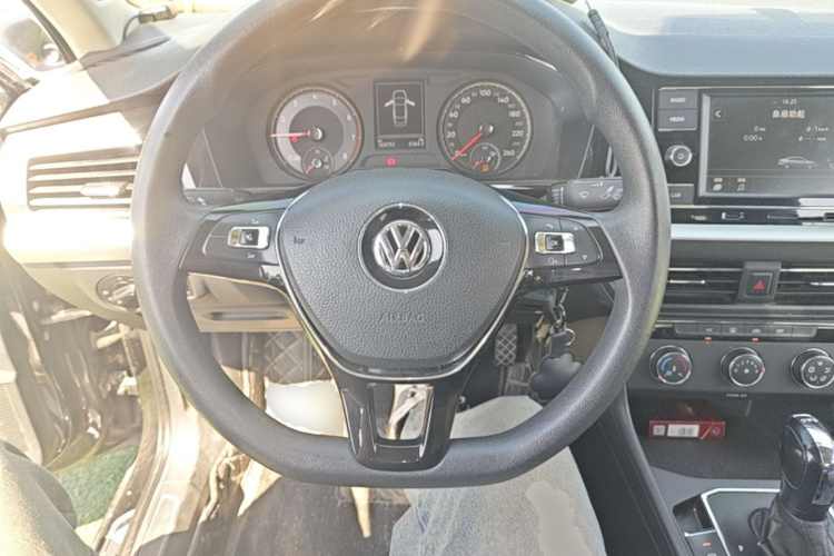 Volkswagen Lavida 2018 #11 Volkswagen Lavida 2018 صورة سيارة #11