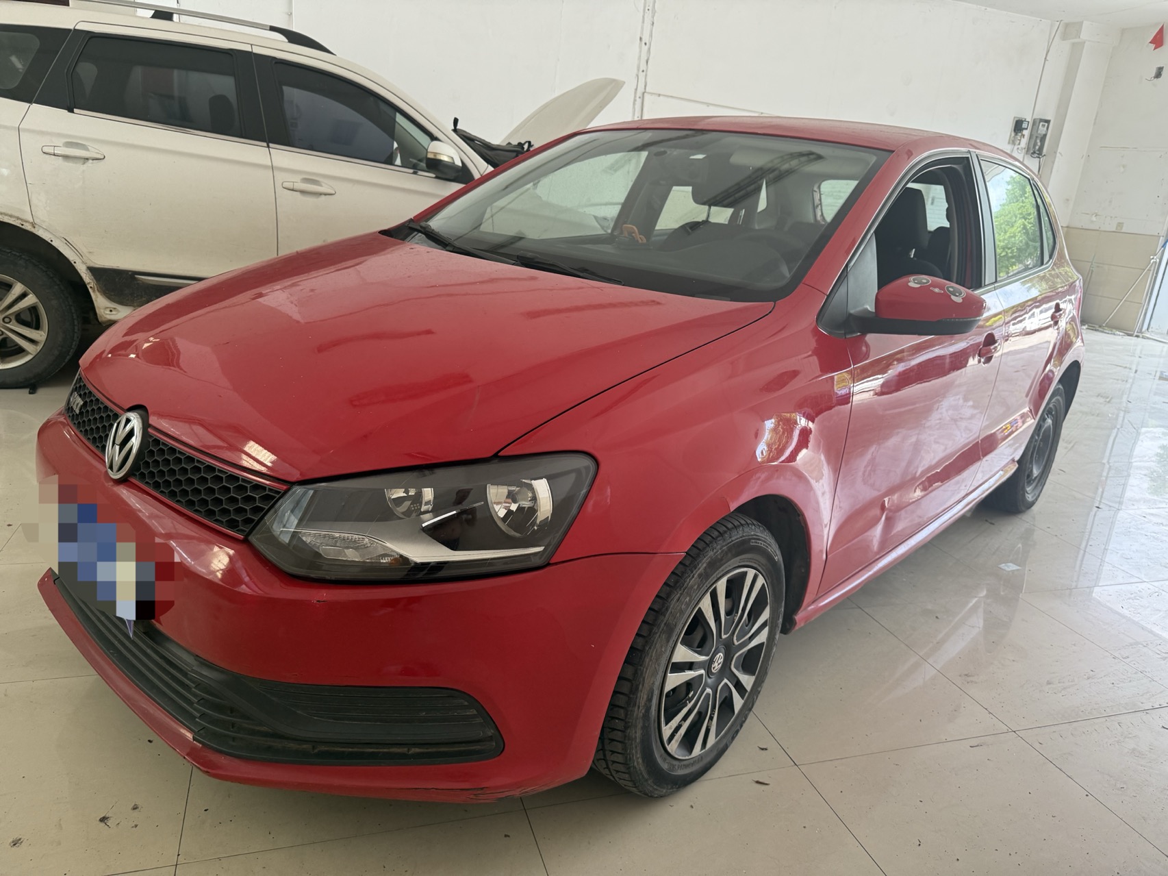 Volkswagen Polo 2017 car image 