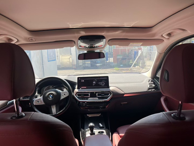 BMW X3 2024 car image #4
