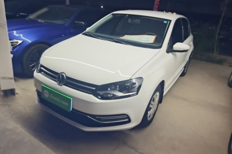 Volkswagen Polo 2019 car image #2