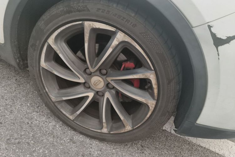 GEELY Emgrand GS 2017 car image #9