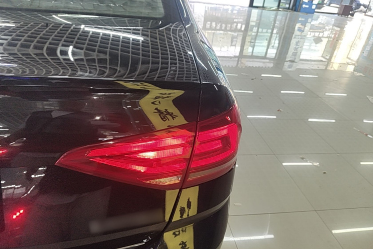 Volkswagen Lavida 2017 car image #8