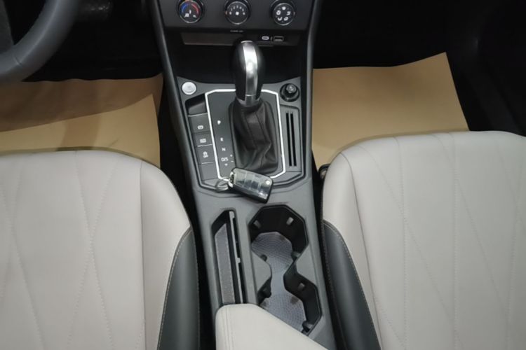 Volkswagen Lavida 2023 #14 Volkswagen Lavida 2023 car image #14