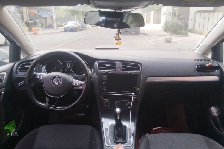 Volkswagen Golf 2020 imagen de coche #11