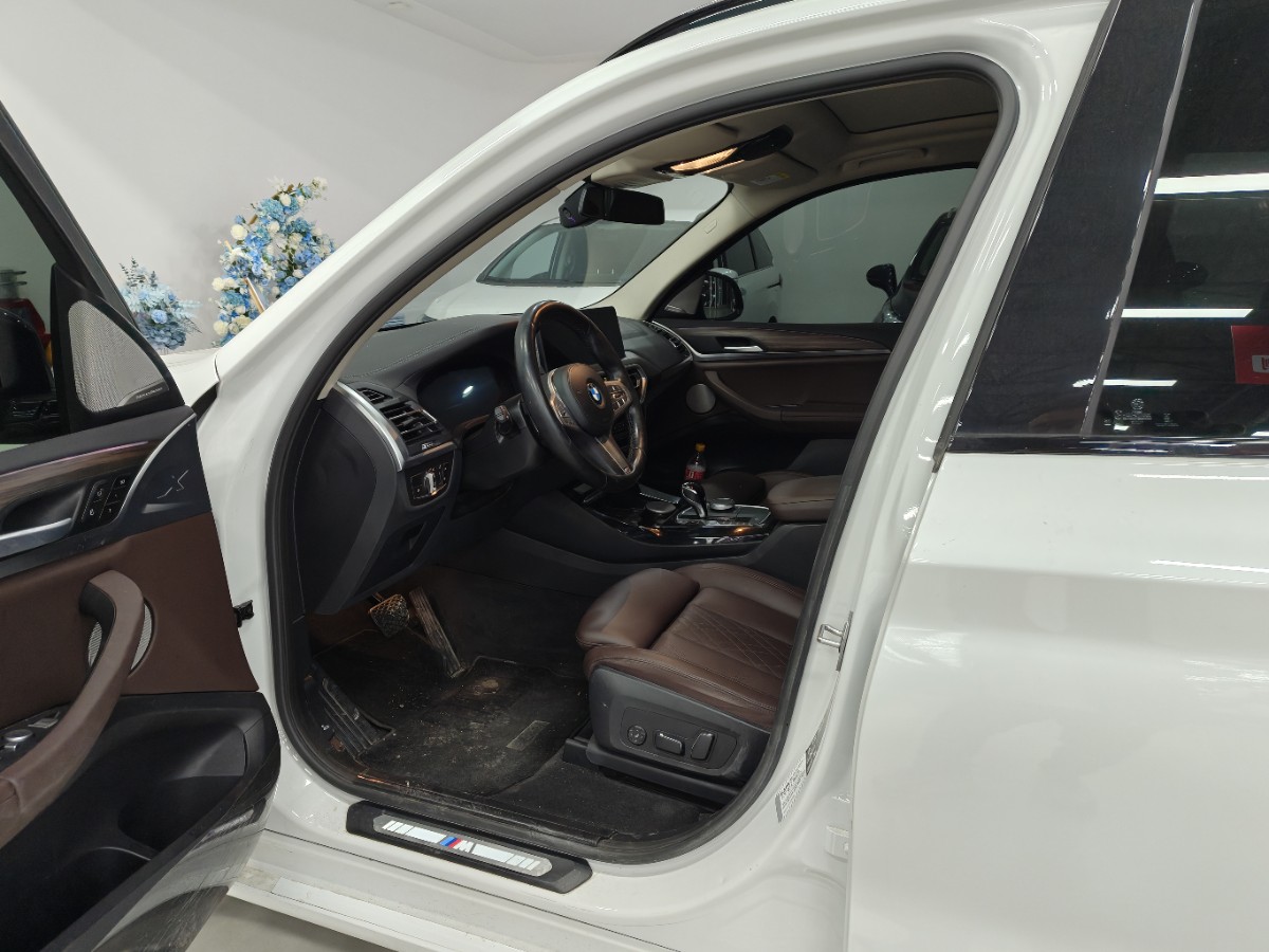 BMW X3 2023 #4 BMW X3 2023 car image #4