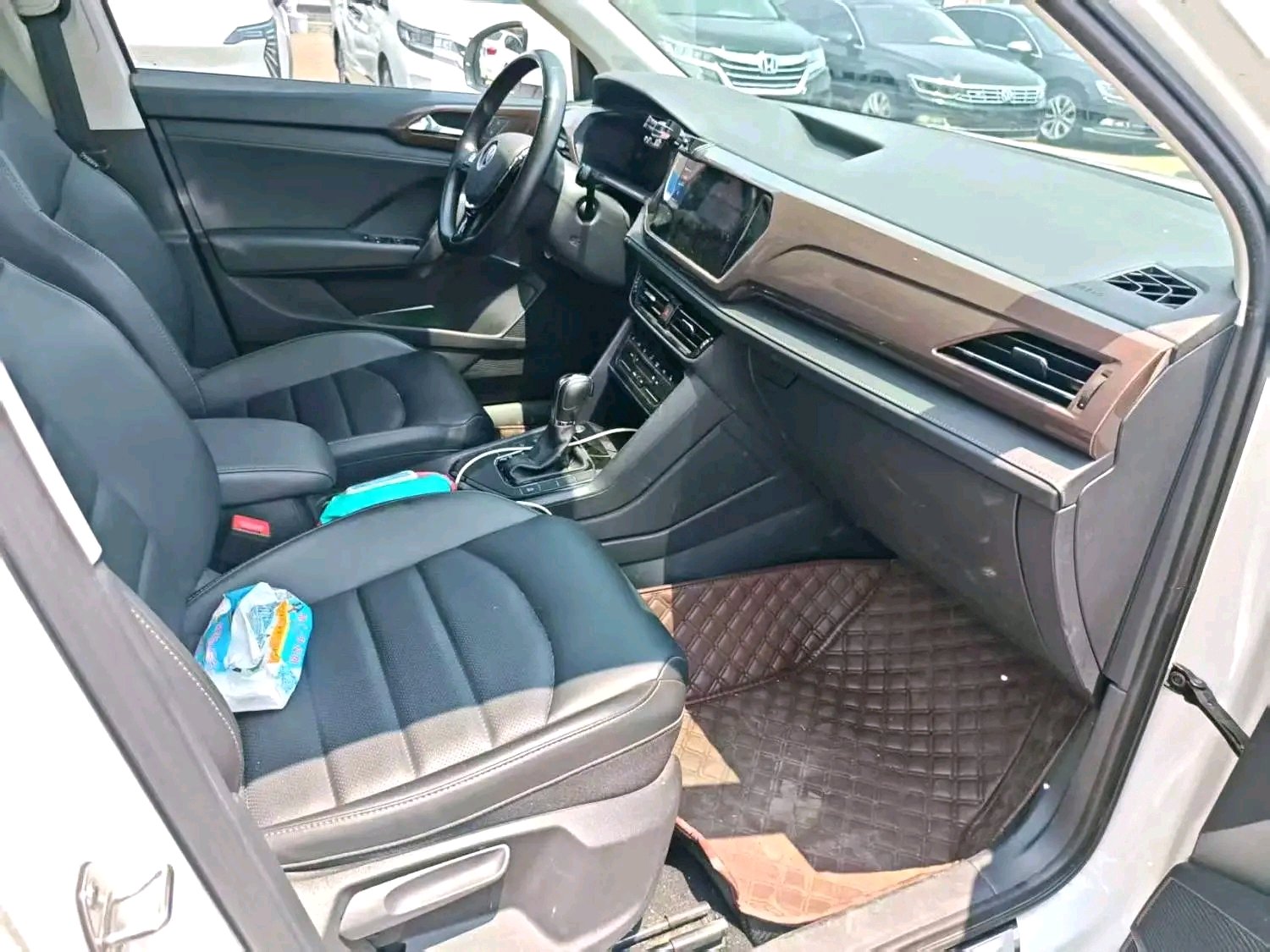 2022 #8 2022 car image #8