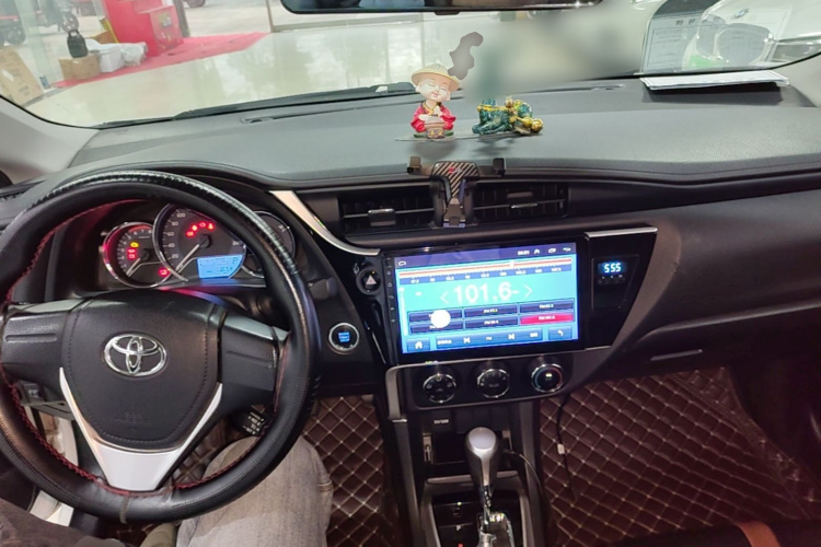 Toyota Corolla 2018 #10 Toyota Corolla 2018 car image #10