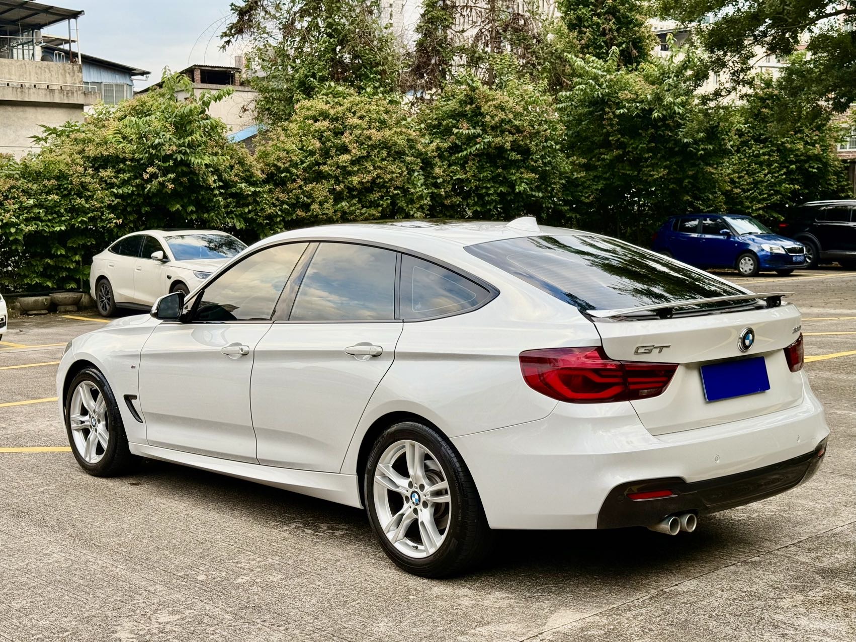 BMW 3 Series GT 2021 imagen de coche #4