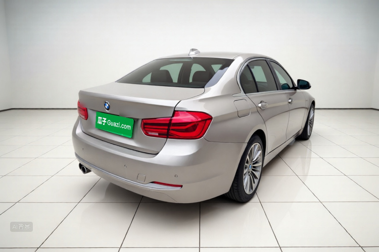 BMW 3 Series 2019 car image #7
