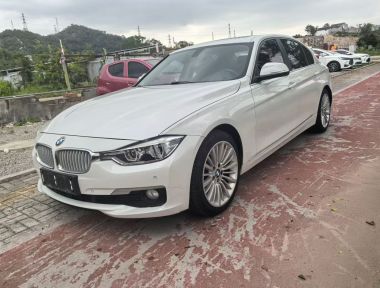 BMW 3 Series 2017 BMW 3 Series 2017 car image