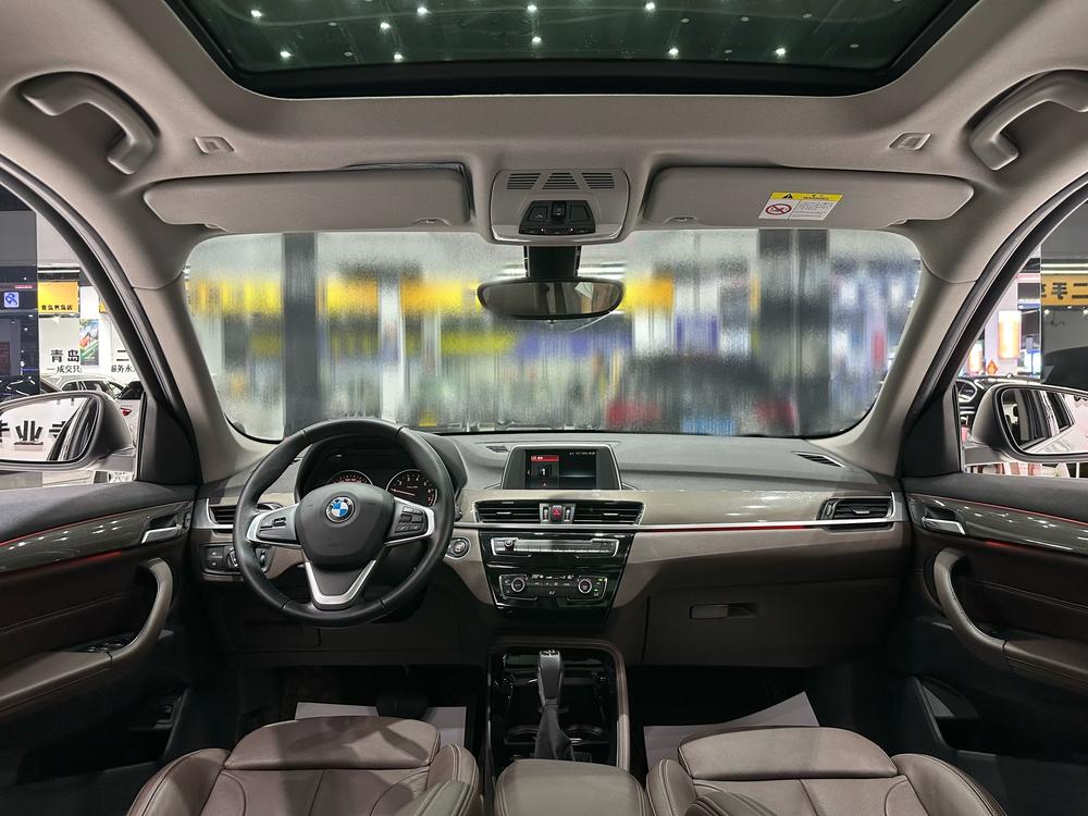 BMW X1 2017 car image #11