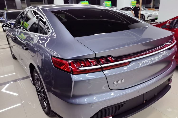 BYD Han 2022 #5 BYD Han 2022 car image #5