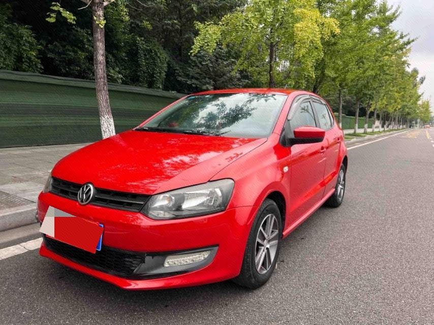Volkswagen Polo 2015 Volkswagen Polo 2015 car image