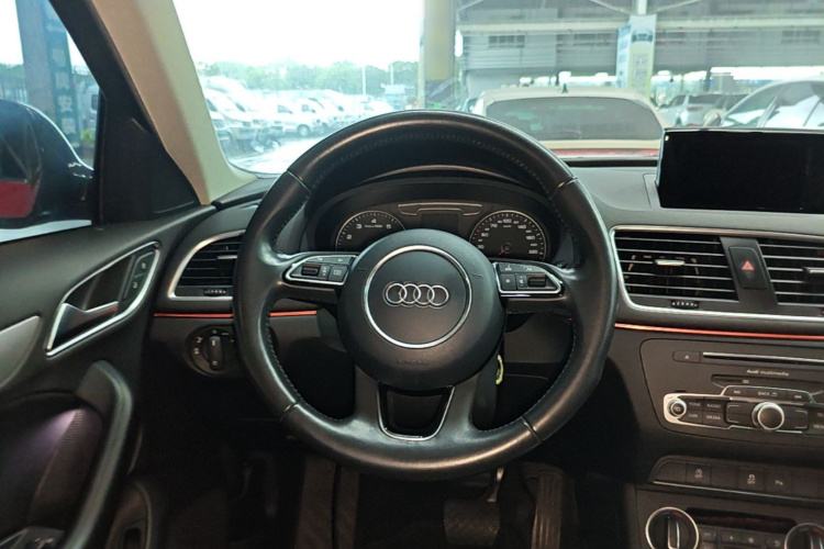 Audi Q3 2017 #15 Audi Q3 2017 car image #15