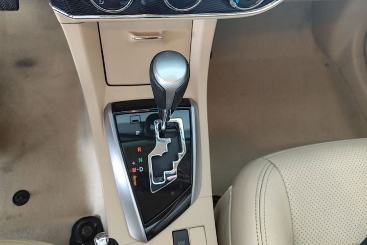 Toyota Corolla 2016 car image #14