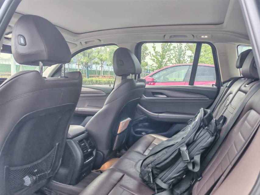 BMW X3 2021 car image #3