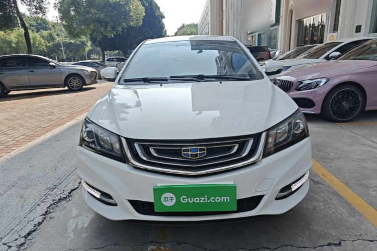 GEELY Emgrand 2018 car image #3