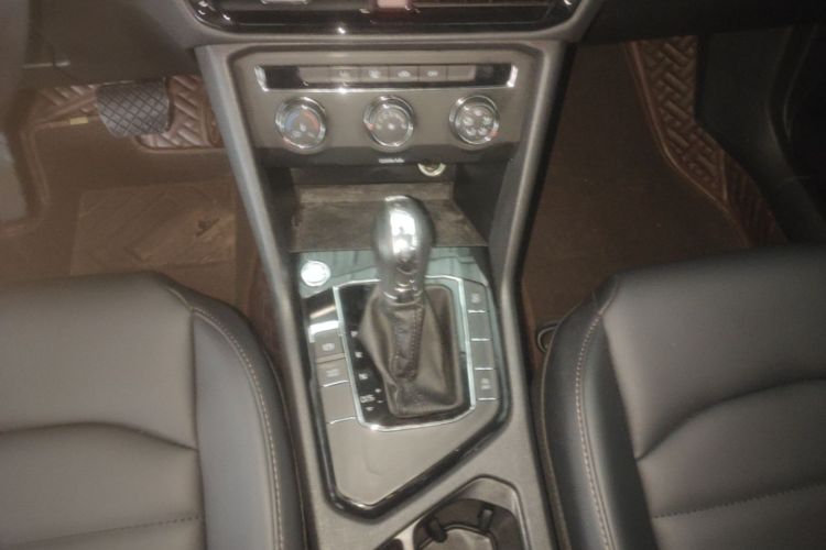 Volkswagen Tharu 2022 #14 Volkswagen Tharu 2022 car image #14