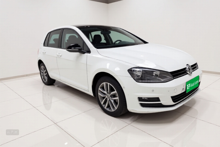 Volkswagen Golf 2017 car image #4