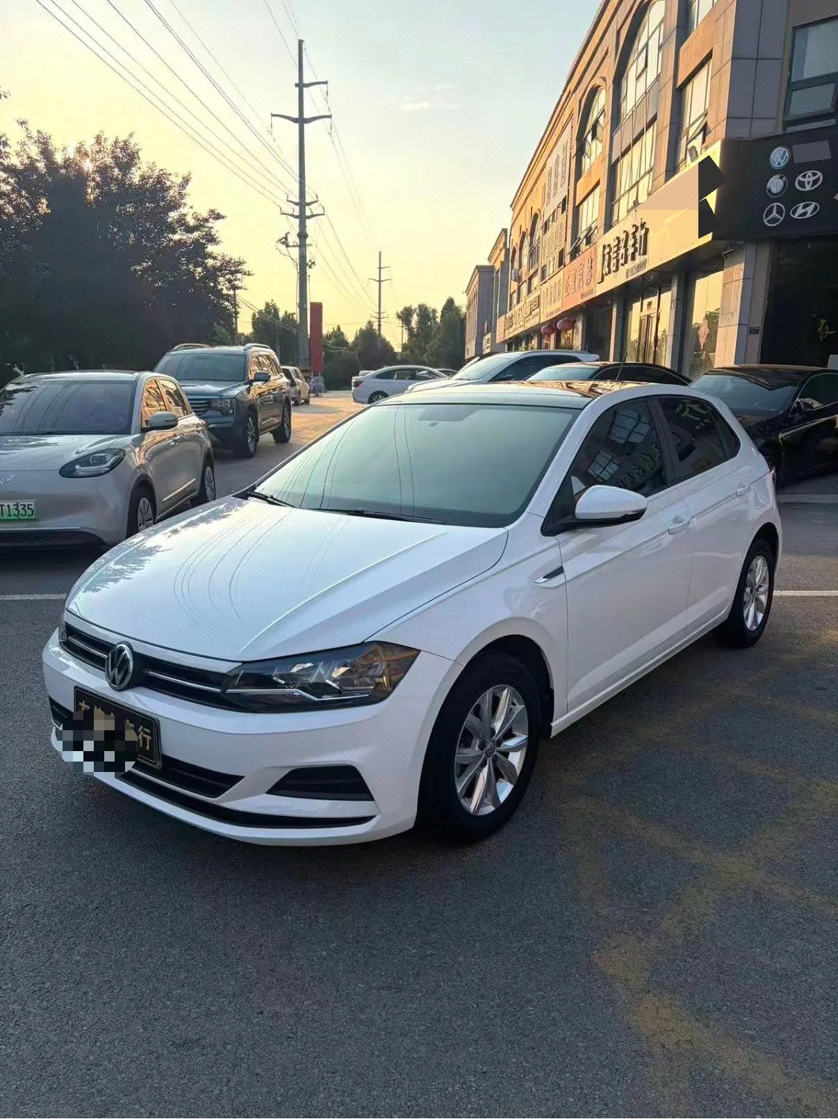 Volkswagen Polo 2021 Volkswagen Polo 2021 car image