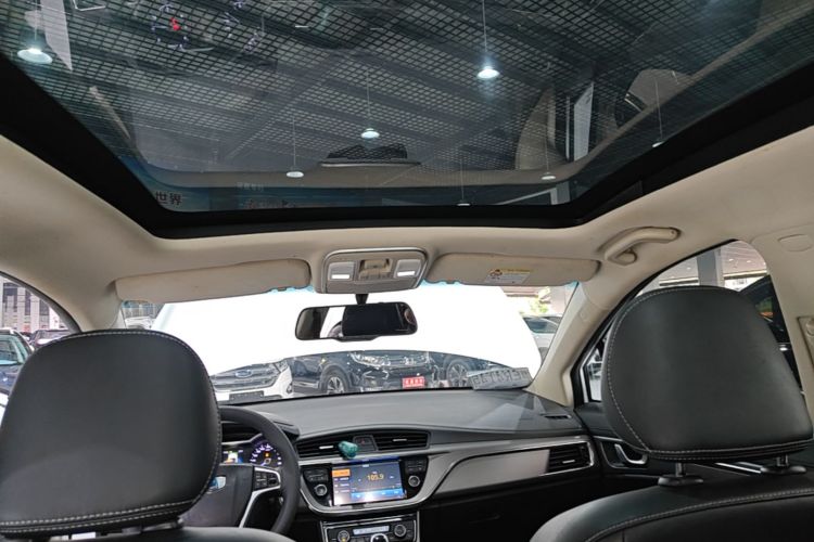 GEELY Emgrand GS 2018 #18 GEELY Emgrand GS 2018 car image #18
