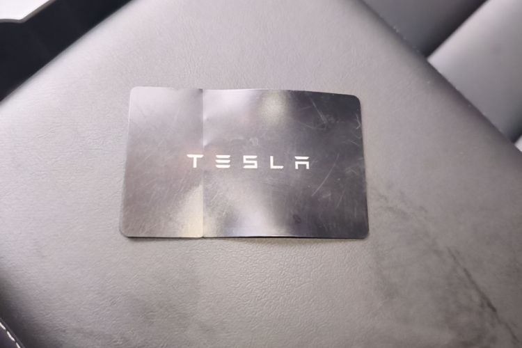 Tesla Model 3 2021 #14 Tesla Model 3 2021 car image #14