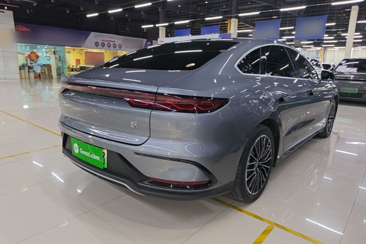 BYD Han 2023 car image #5