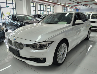 BMW 3 Series 2017 BMW 3 Series 2017 car image