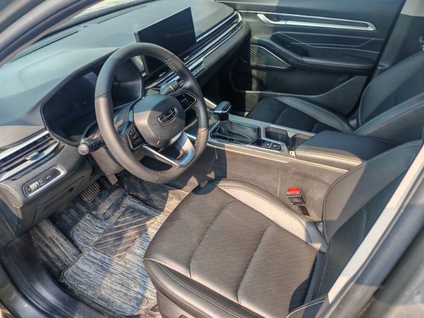 GEELY Emgrand 2024 #4 GEELY Emgrand 2024 صورة سيارة #4