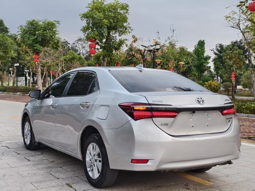 Toyota Corolla 2016 #8 Toyota Corolla 2016 car image #8