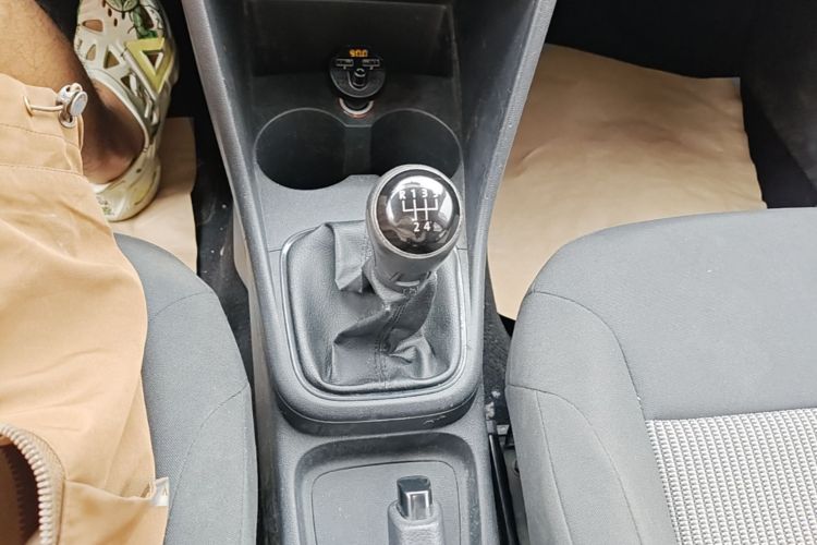 Volkswagen Polo 2015 #14 Volkswagen Polo 2015 car image #14