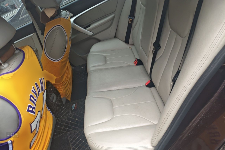 GEELY Emgrand 2016 car image #19