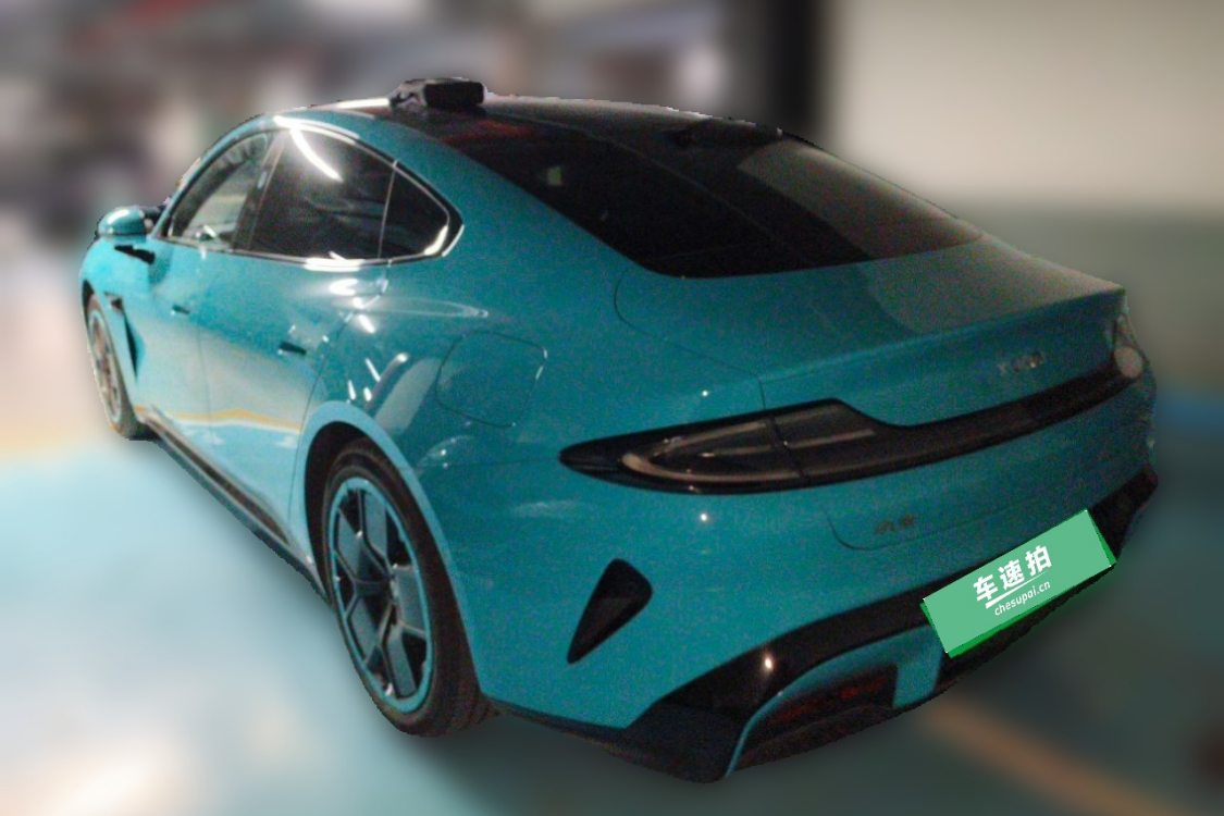 MI SU7 2025 car image #3