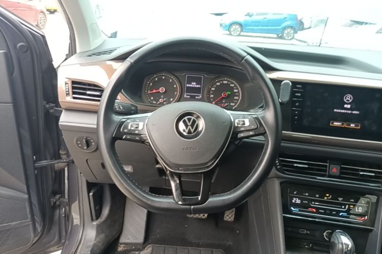 Volkswagen Tharu 2020 صورة سيارة #11