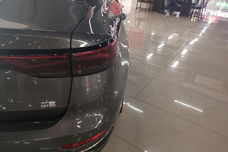 GEELY Emgrand 2024 car image #8