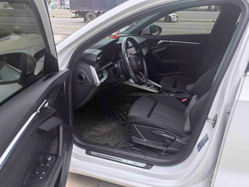 Audi A3 2022 car image #2