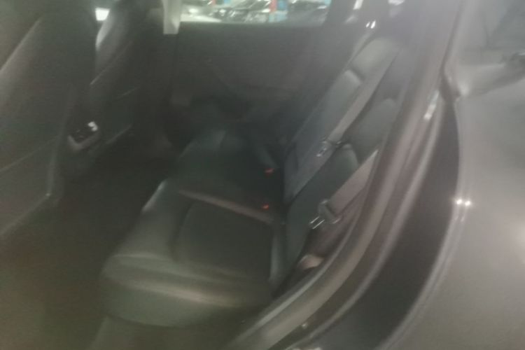 Tesla Model Y 2021 #17 Tesla Model Y 2021 car image #17