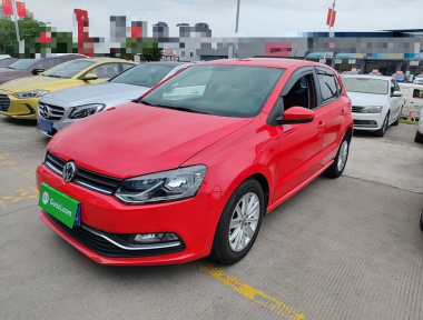 Volkswagen Polo 2015 Volkswagen Polo 2015 car image